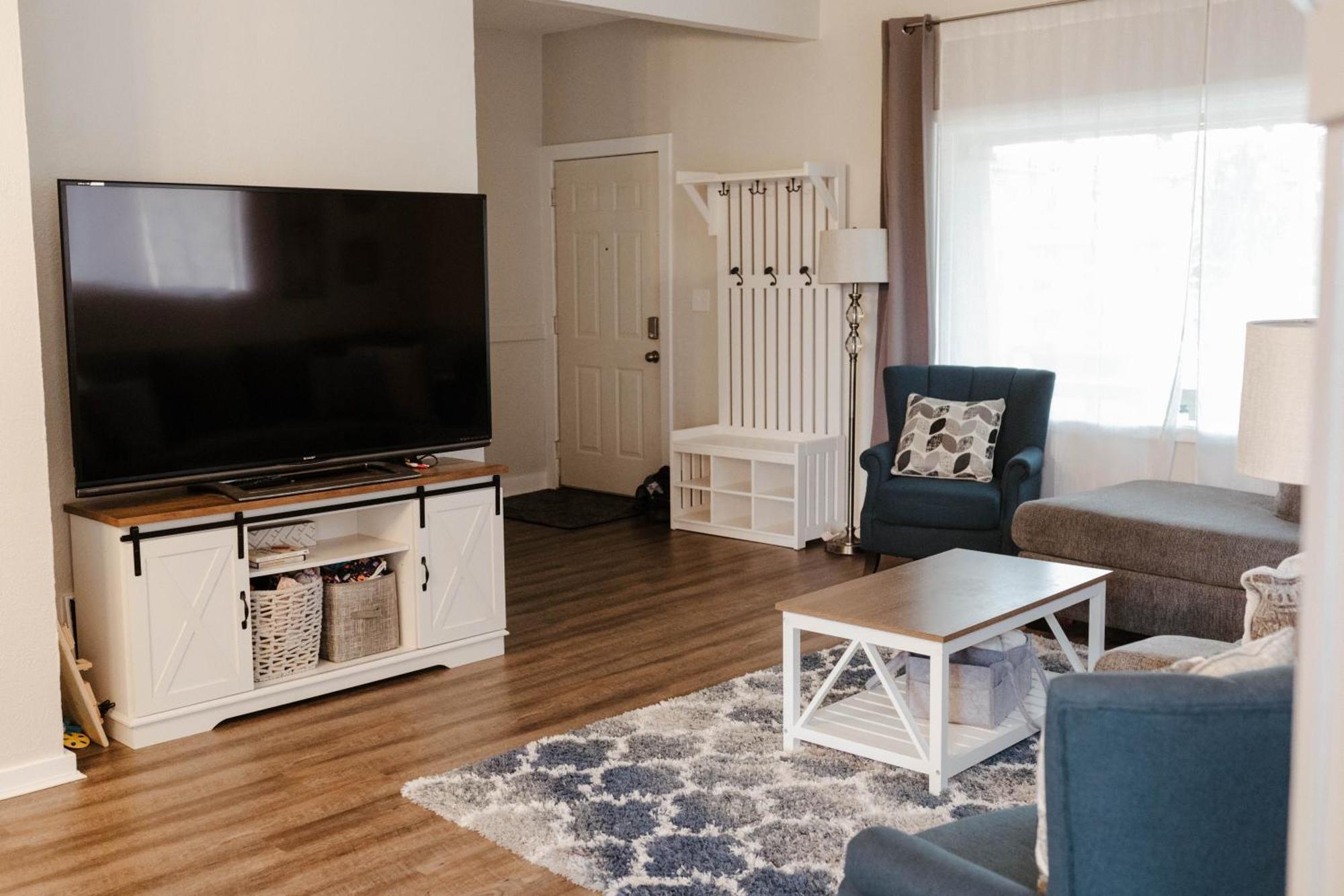 Central Tacoma Triplex 외부 사진