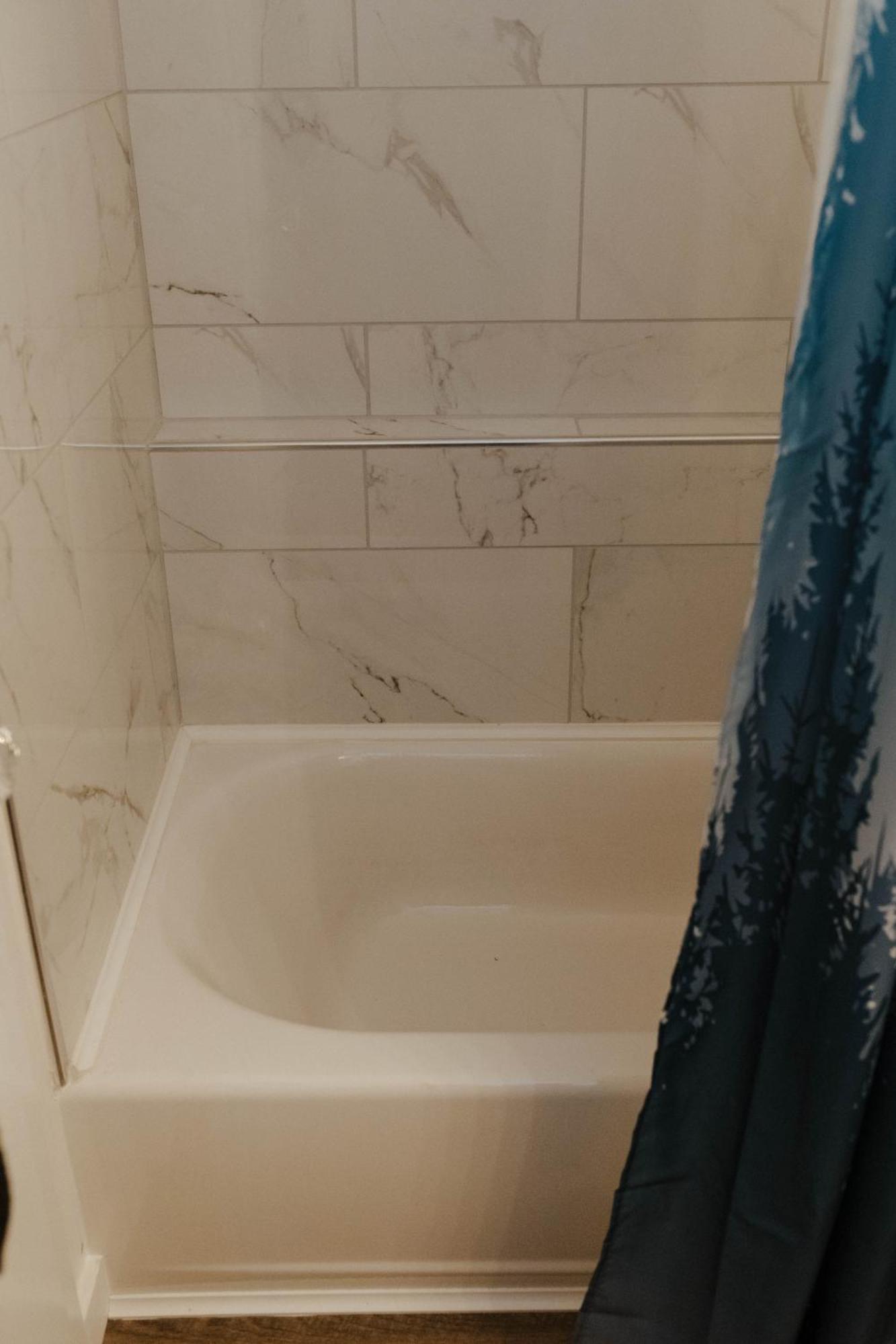 Central Tacoma Triplex 외부 사진